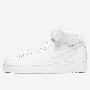 ❌TRADED❌Nike Air Force 1 Mid Top